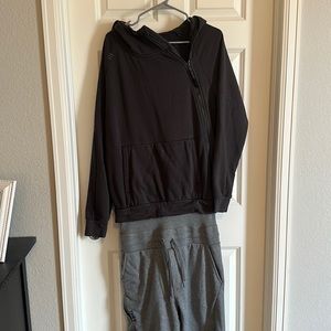Men’s one price lounge set / jogger and hoodie set